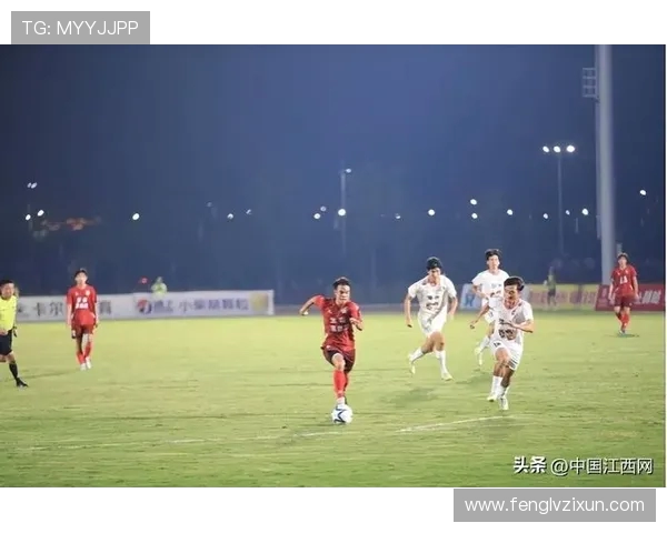 赣超比赛现场爆发球迷冲突警方介入调查并对涉事球迷肖某作出行政处罚 赣超比赛现场爆发球迷冲突警方介入调查并对涉事球迷肖某作出行政处罚