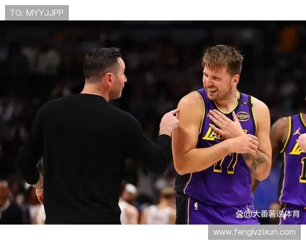 原创东契奇掌控球权后！詹姆斯开始摆烂，离开湖人或许是好的选择